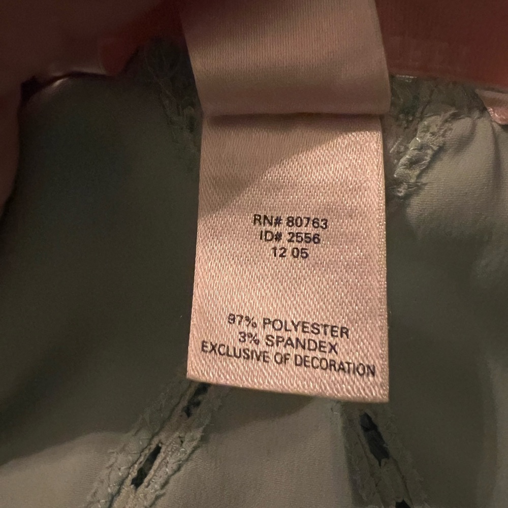 Victoria’s Secret Chemise - Picture 5 of 5